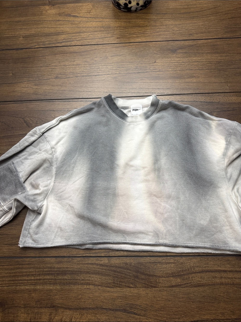 Woman Nike yoga Tie-Dye Crop Sweatshirt - Gray